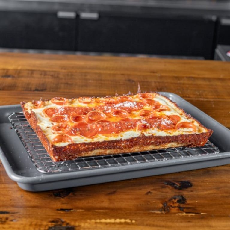 Delicious Cheese Pizza Options