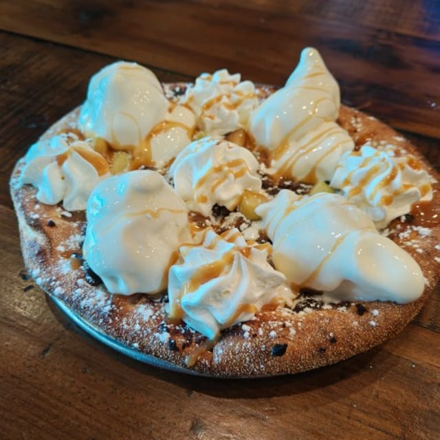 7'' Caramel Apple Delight.